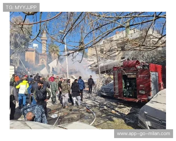 以色列空中突袭，首都被卷入战火，以色列遭遇空袭