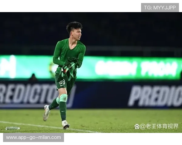 国足主帅谈年轻球员成长计划，国足年轻的球员