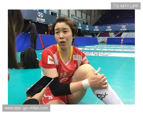 李静多次长距离接球得分